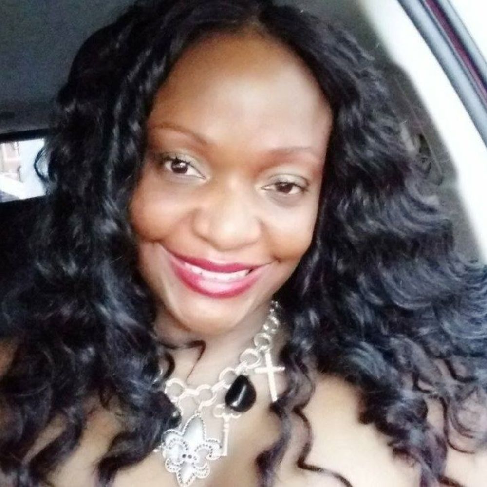 Meet your Posher, Andrea